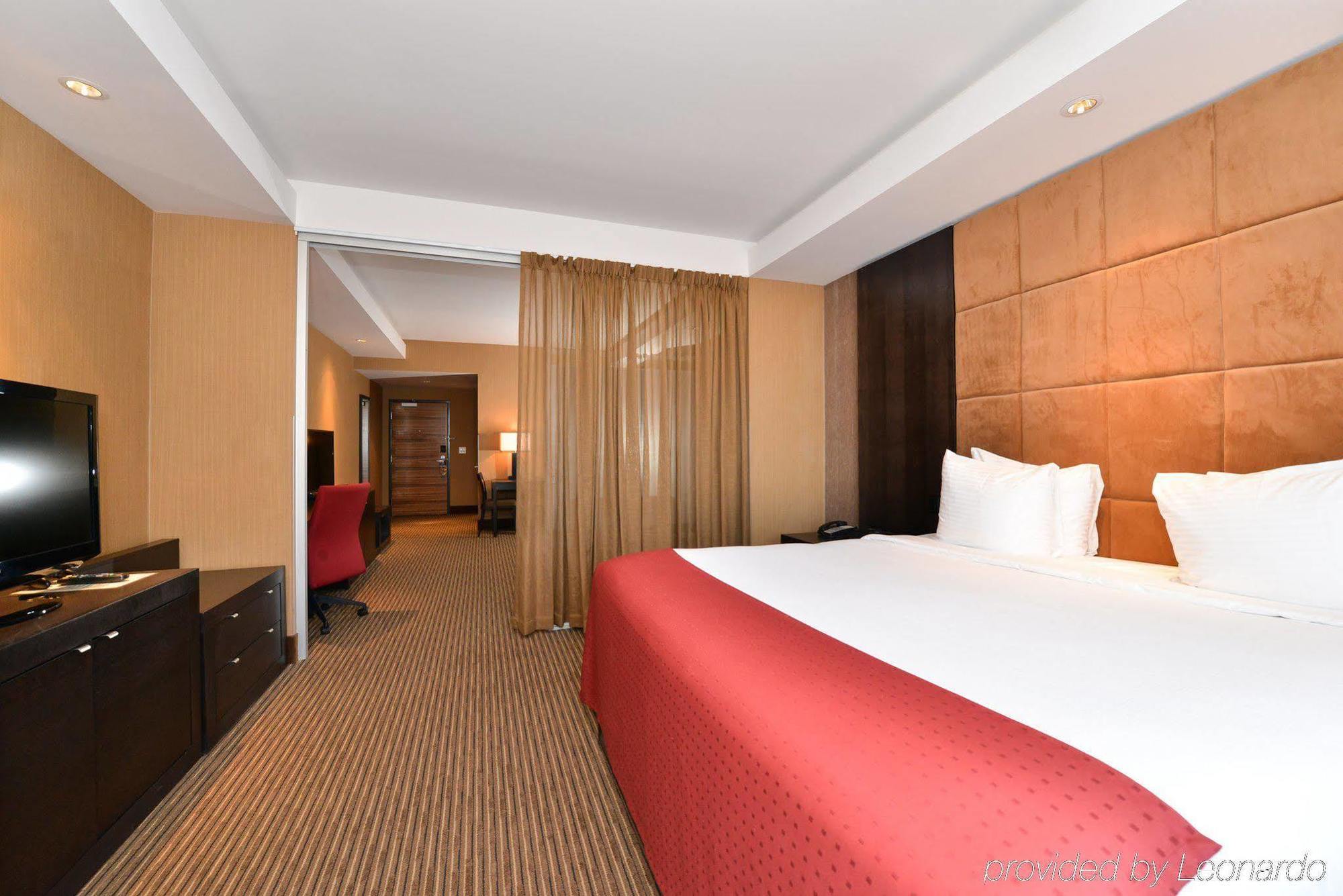 Edmonton Hotel & Convention Center 에드먼턴 외부 사진
