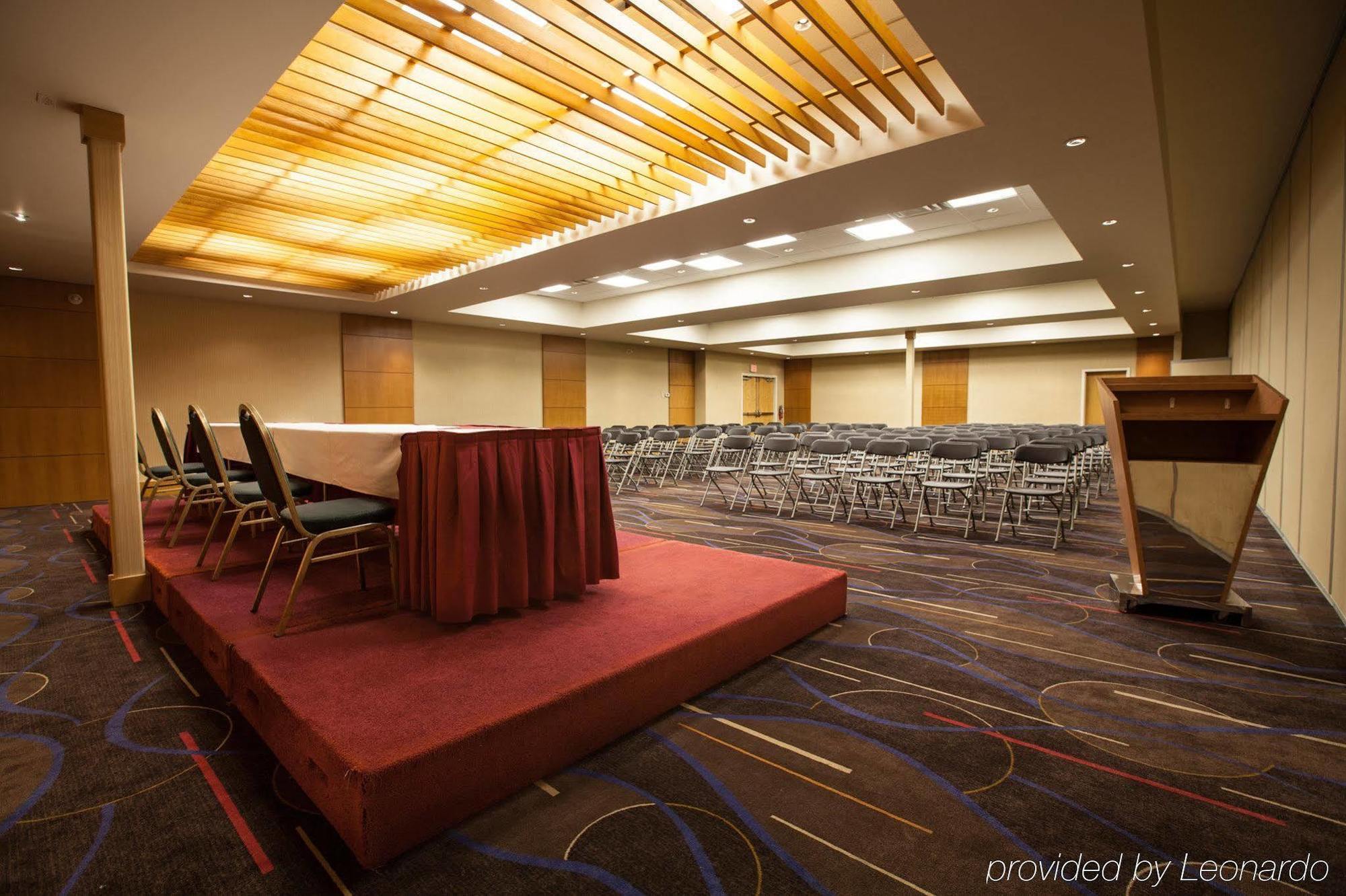 Edmonton Hotel & Convention Center 에드먼턴 외부 사진